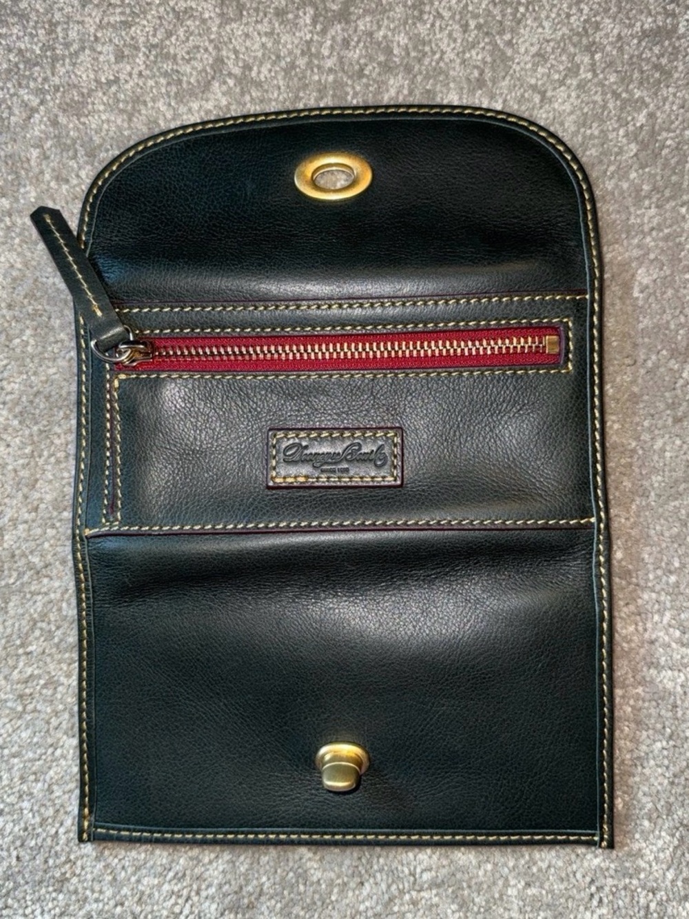 Dooney & Bourke Florentine leather turnlock wallet in Ivy - Picture 8 of 12